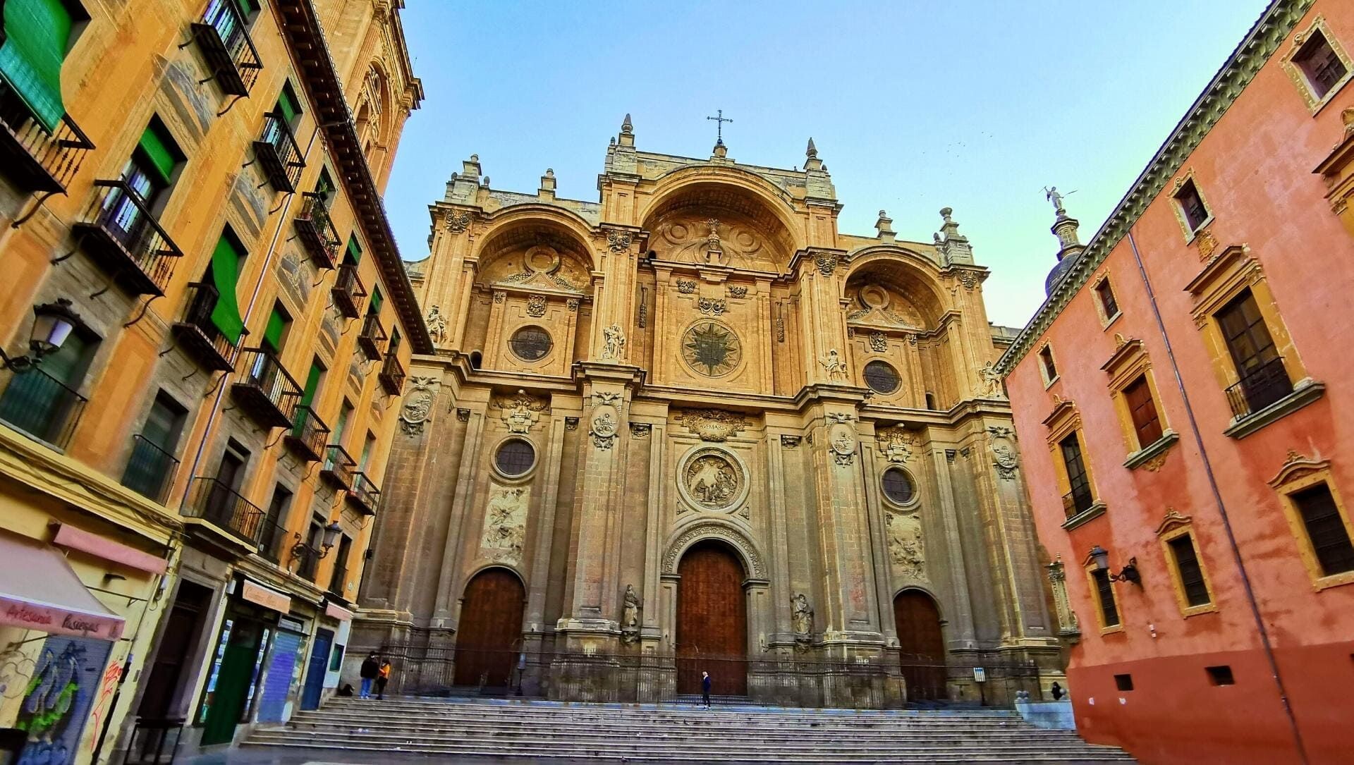 Facciata della cattedrale di Granada - Andalusia - Spagna