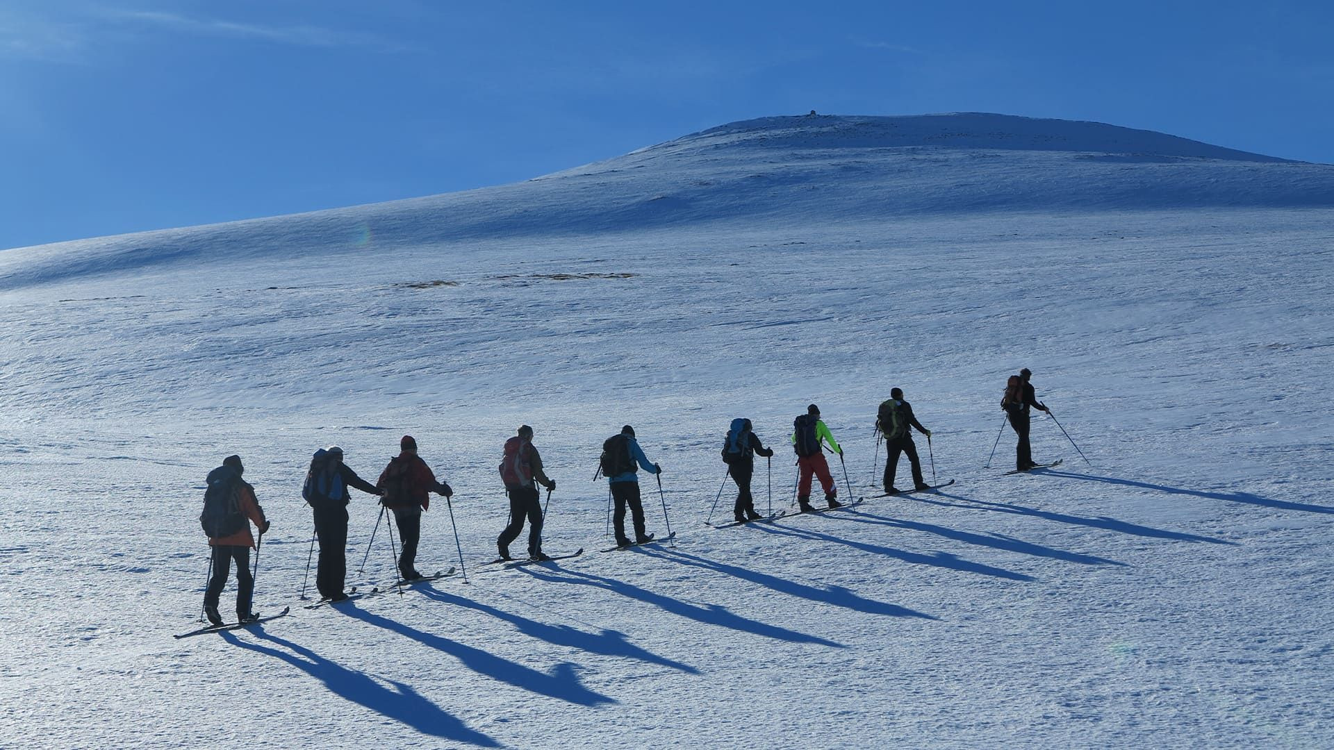 Gruppo di sciatori a Rondane - Norvegia