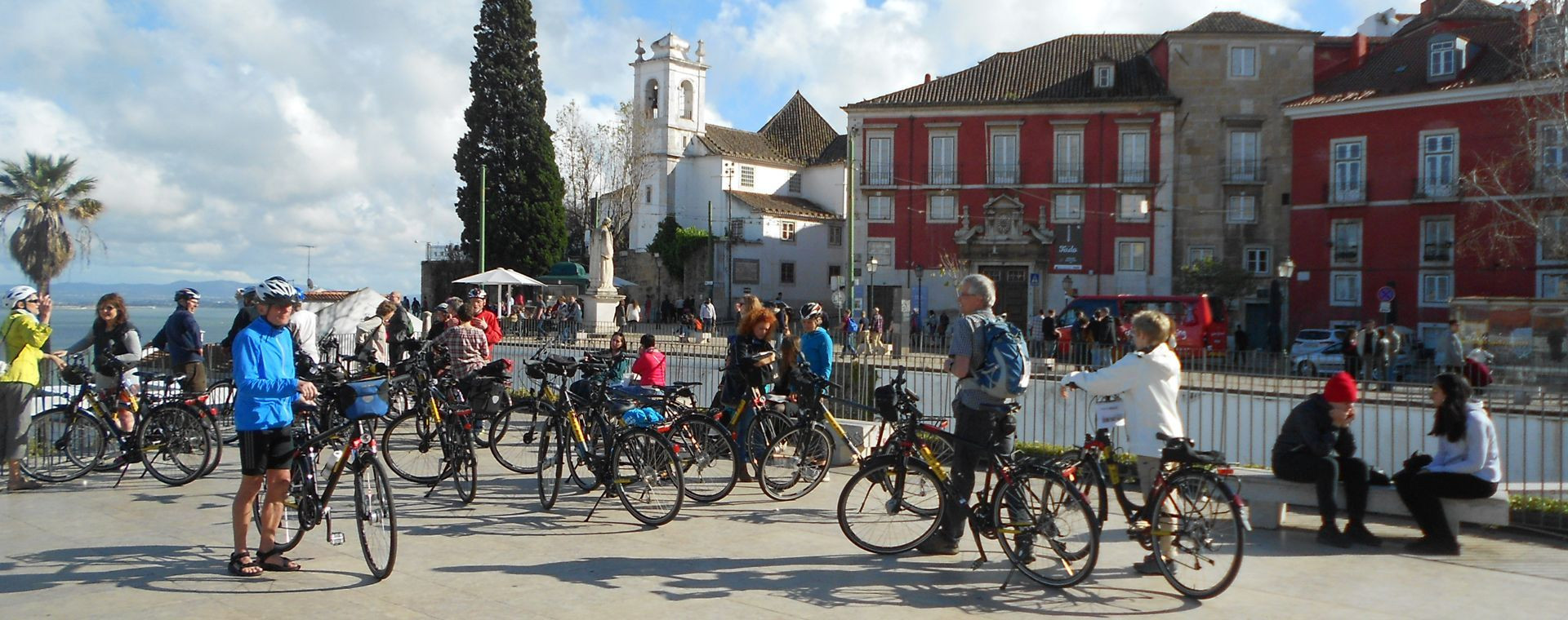 Gruppo di ciclisti - Portogallo