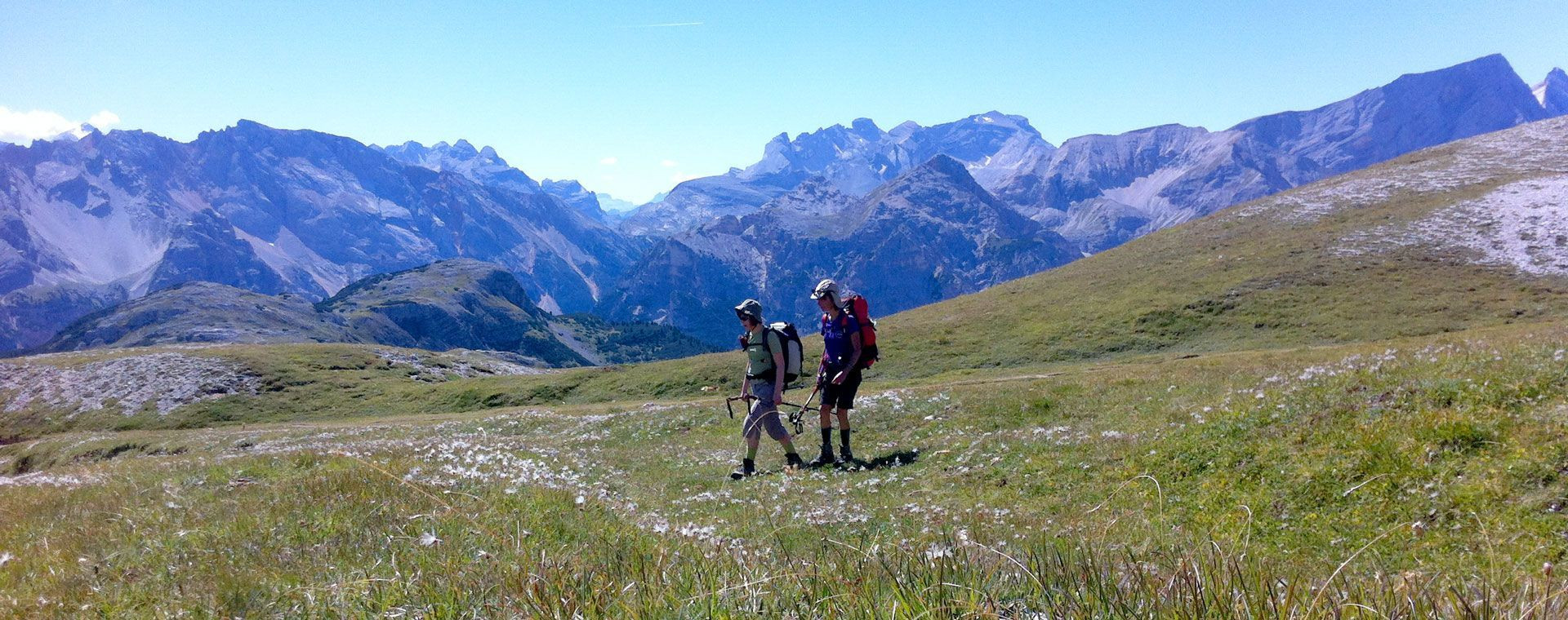 Randonneurs dans le secteur du Cristallo - Dolomites - Italie