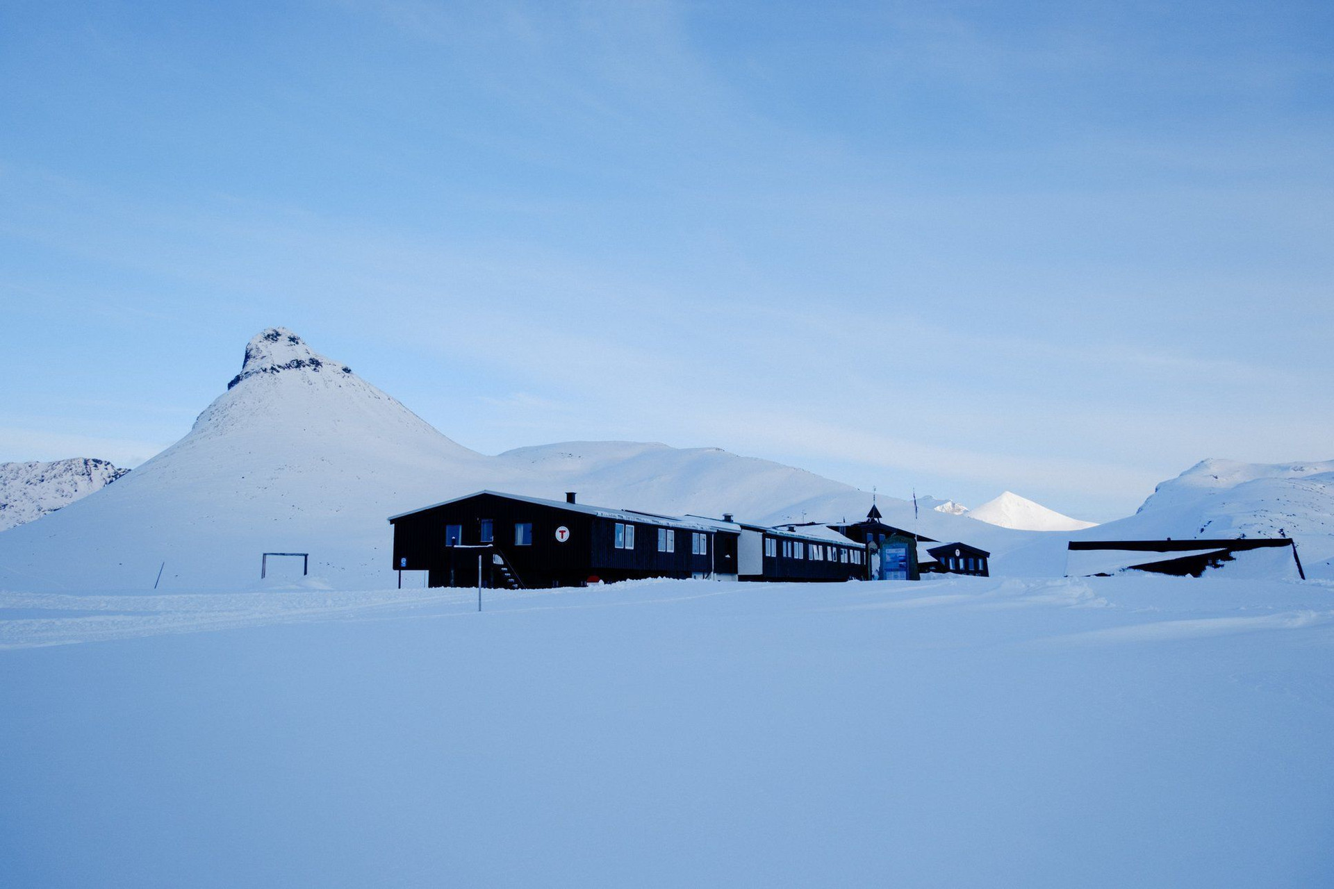 © Daniel Jacobsen Rifugio Leirvassbu - Jotunheimen - Norvegia