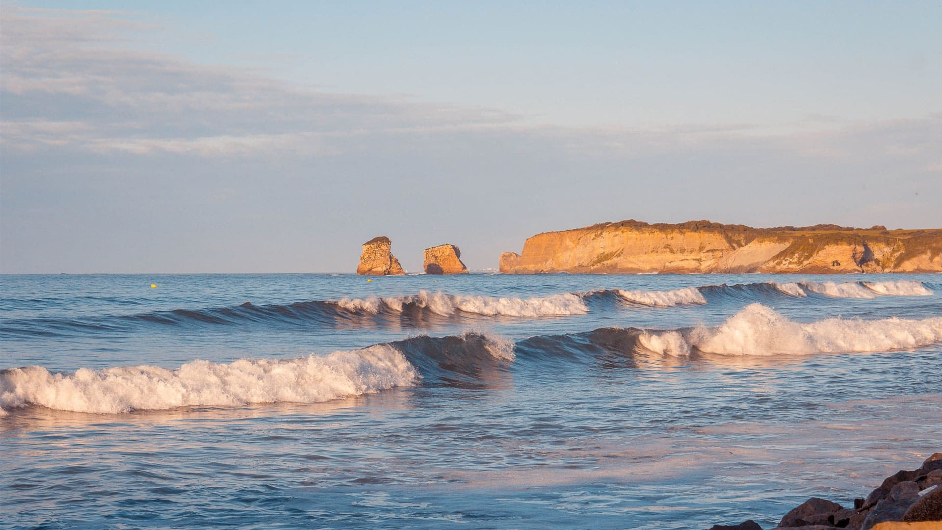 Les Deux Jumeaux a Hendaye - costa basca - Pirenei - Francia