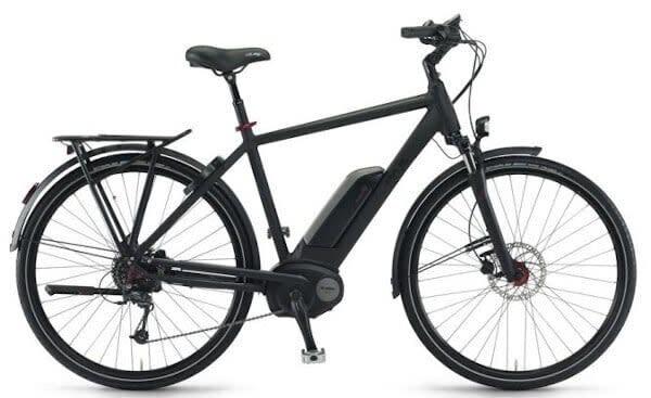 uomo con bicicletta elettrica a noleggio, Megasportravel