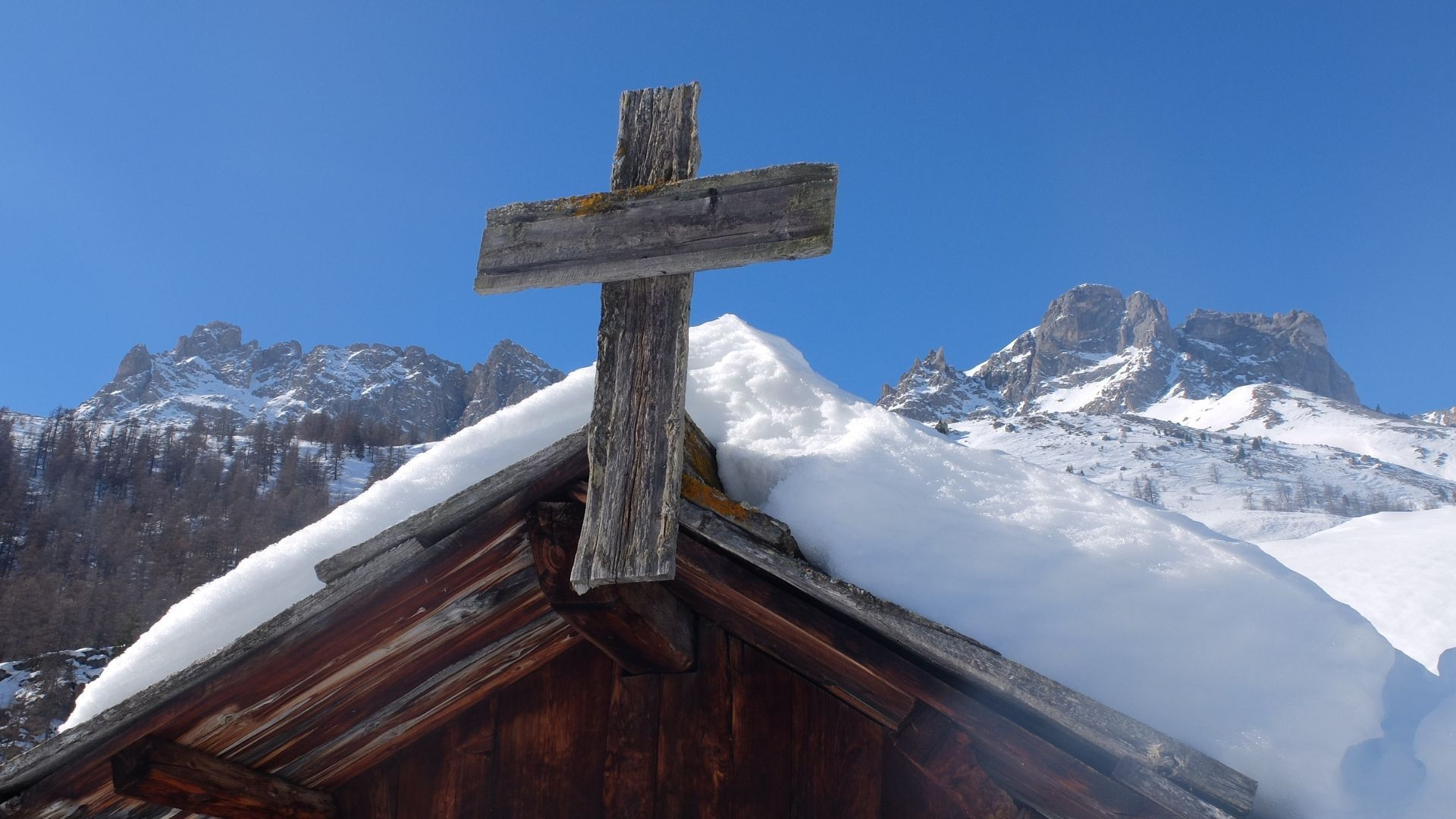 Escursionisti con gli sci nordici - valle della Clarée - Francia
