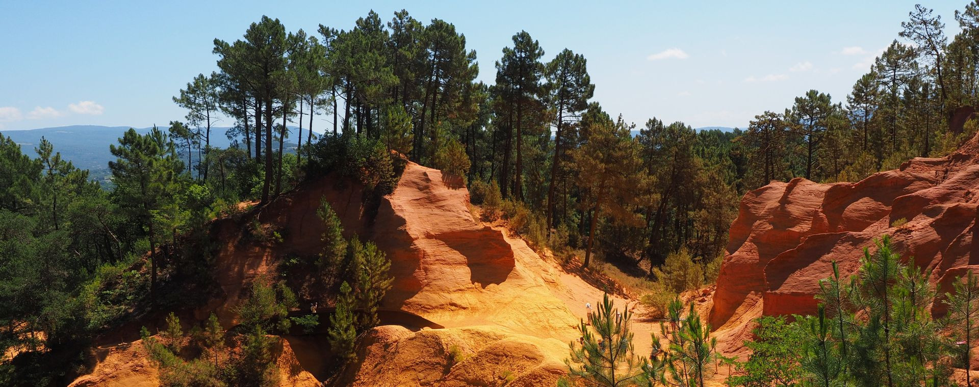 Scogliere di ocra rossa - Roussillon - Provenza - Francia