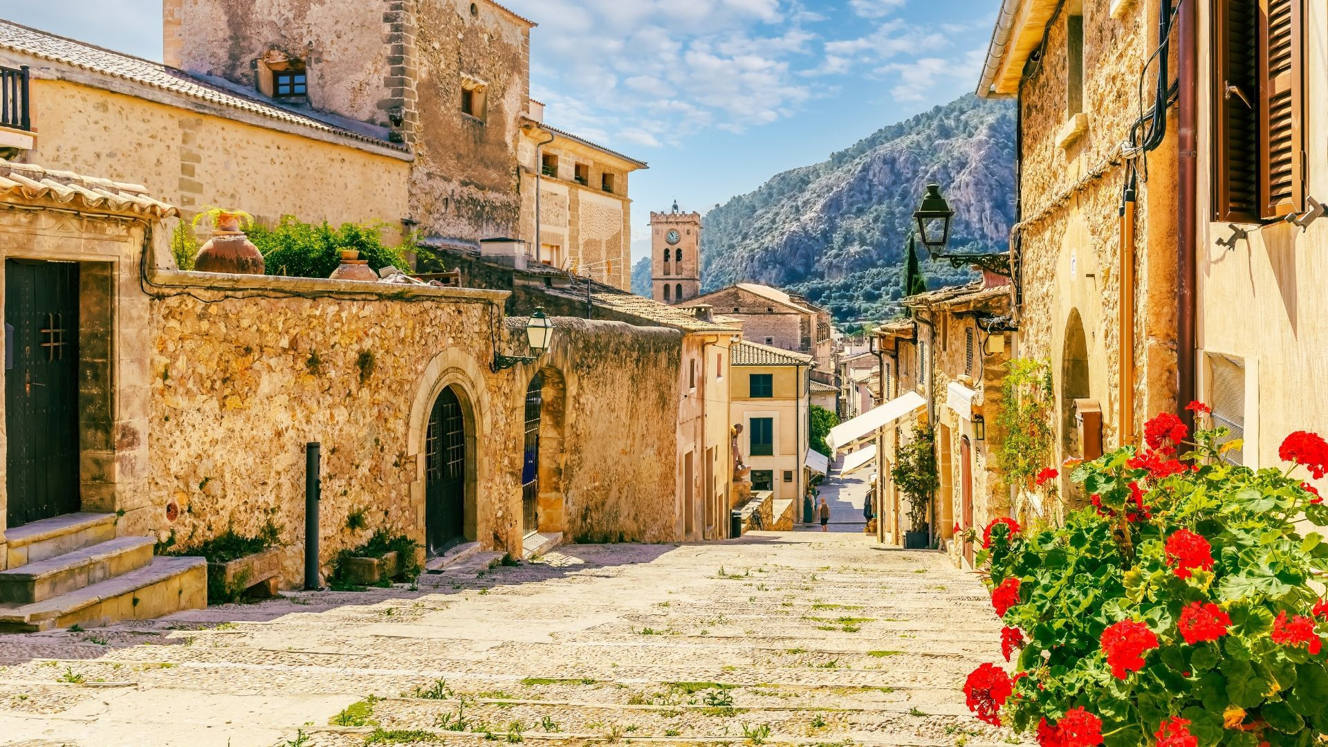 Vicolo del centro storico di Pollença - Maiorca - Spagna