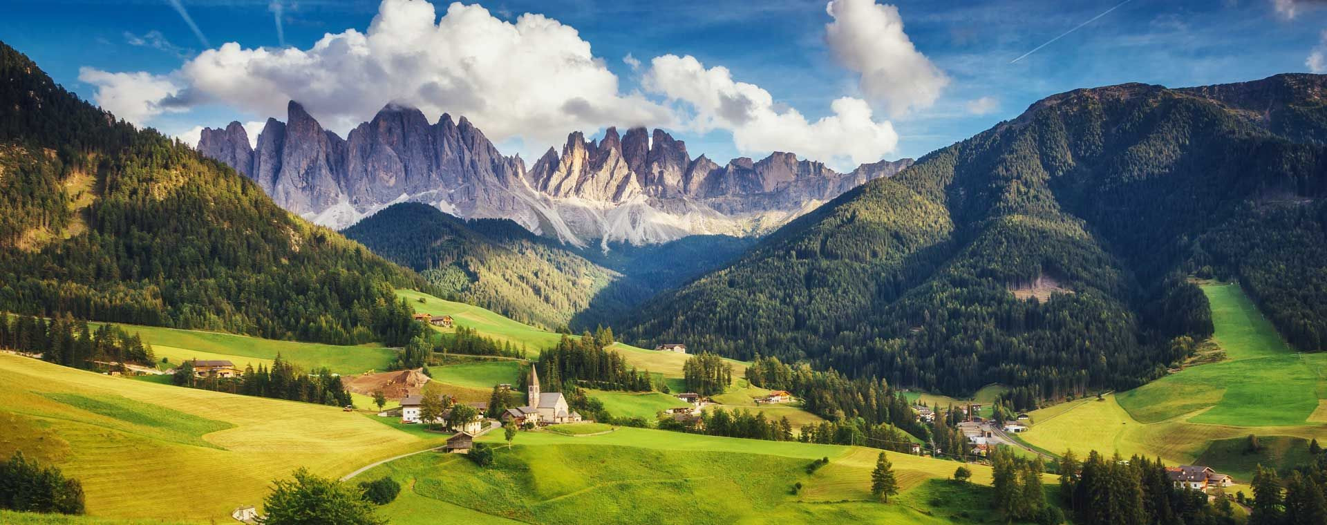 Vallée de Funes et massif des Odle - Dolomites - Italie