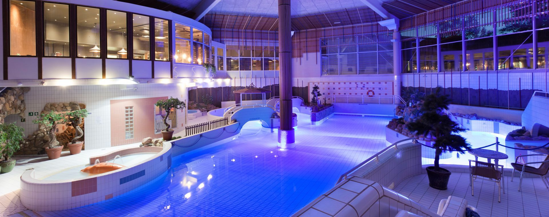 Piscina dell’Hotel Holiday Club Saariselkä - Finlandia