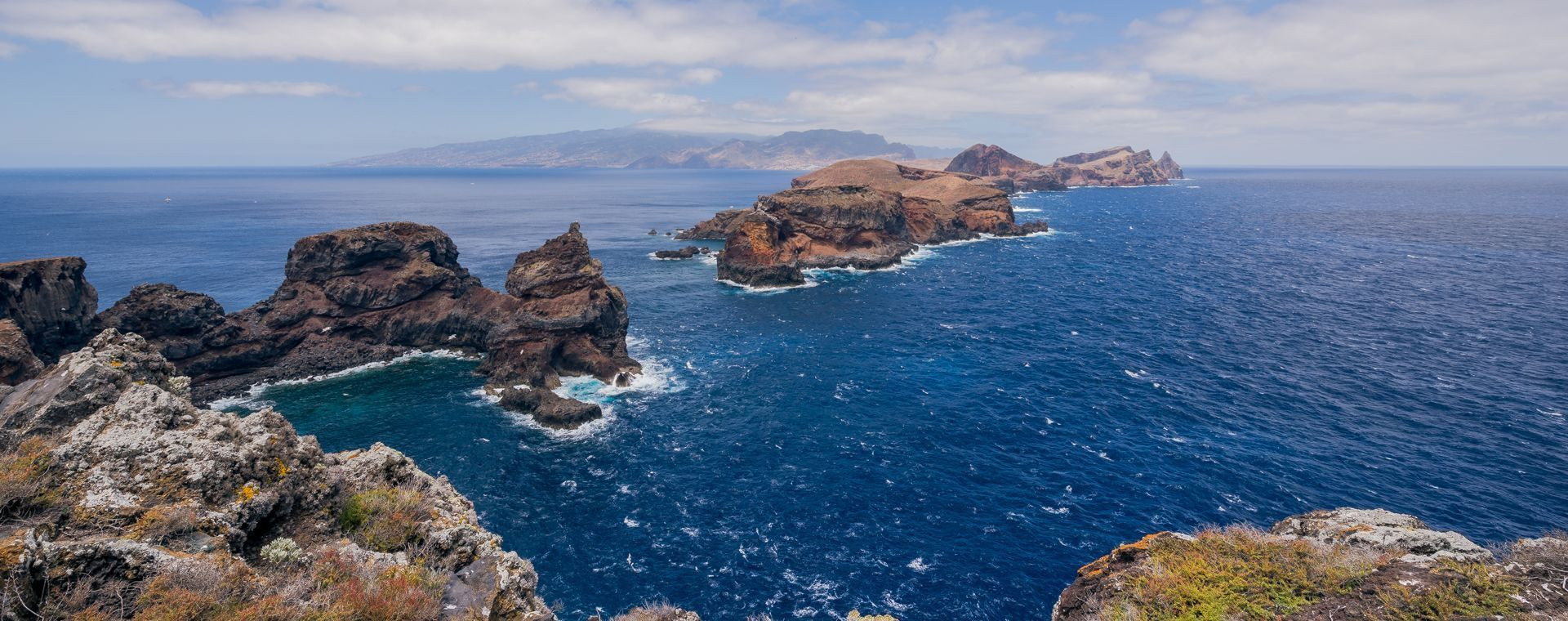 Promontorio roccioso di São Lourenço visto dal faro - Isola di Madeira - Portogallo