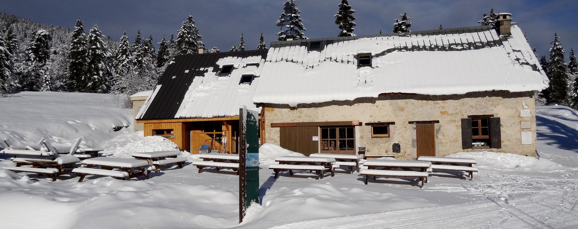 Rifugio di Gève innevato - Autrans - massiccio del Vercors
