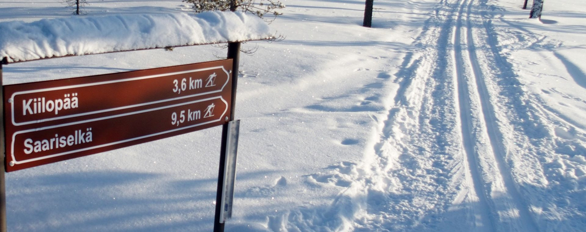 Cartelli delle piste da sci di fondo tra Kiilopää e Saariselkä - Lapponia - Finlandia