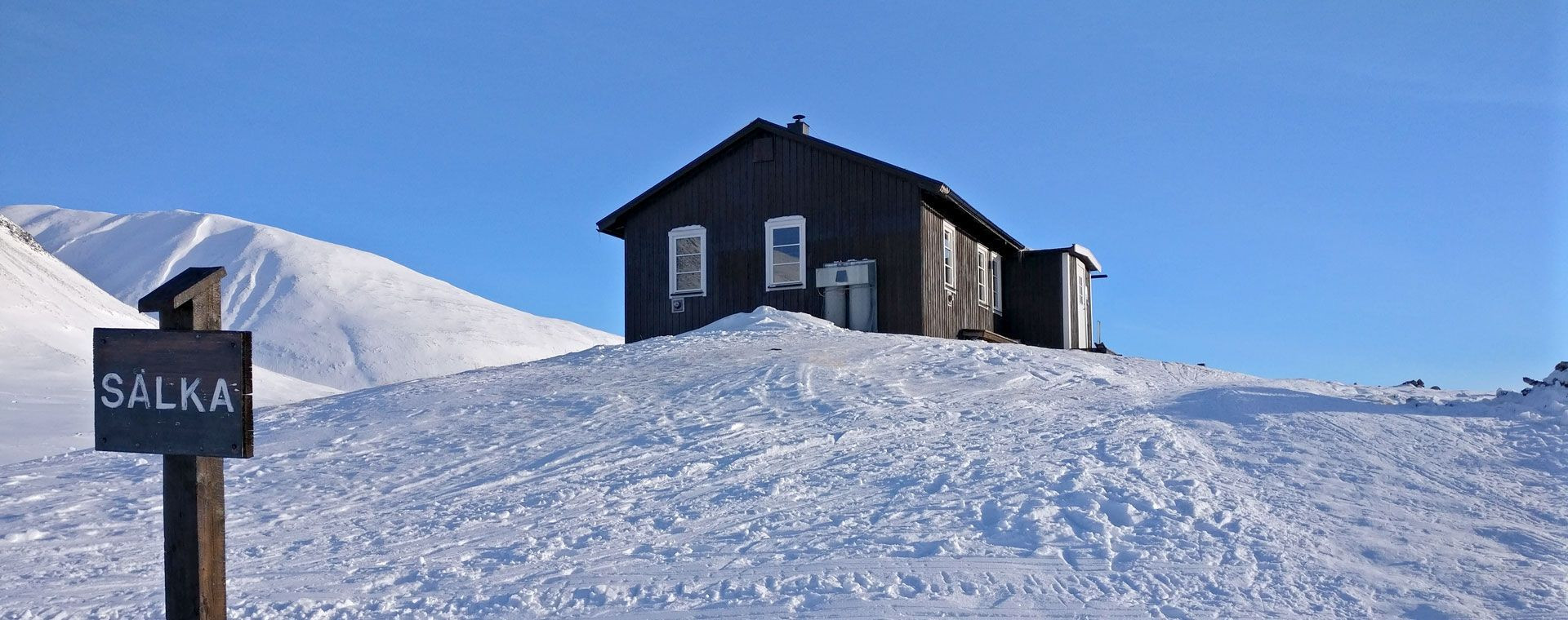 Rifugio di Salka innevato sul Sentiero Reale - Lapponia - Svezia