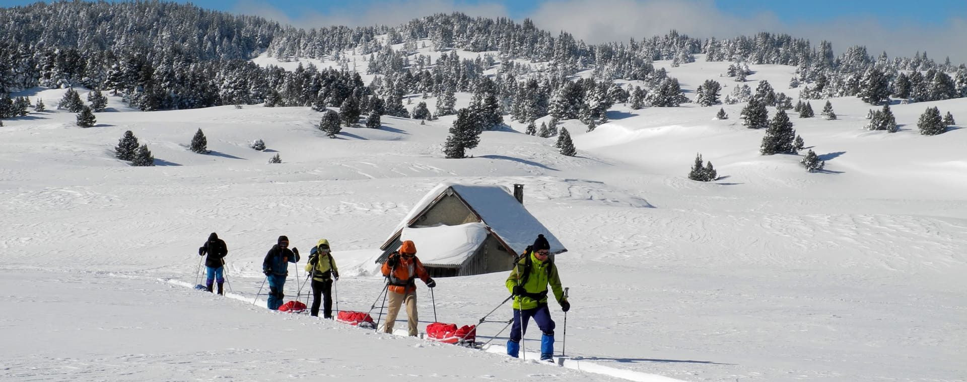 Escursione con le ciaspole presso un rifugio - Hauts Plateaux du Vercors - Francia