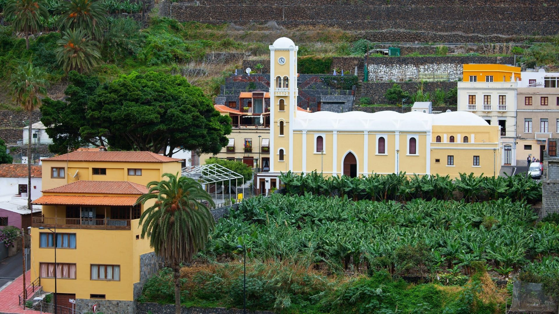 Villaggio e bananeti terrazzati - La Gomera - Isole Canarie - Spagna