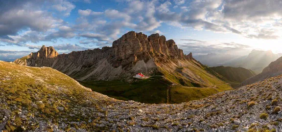 Dolomiti maestose: traversata da Verona a Venezia