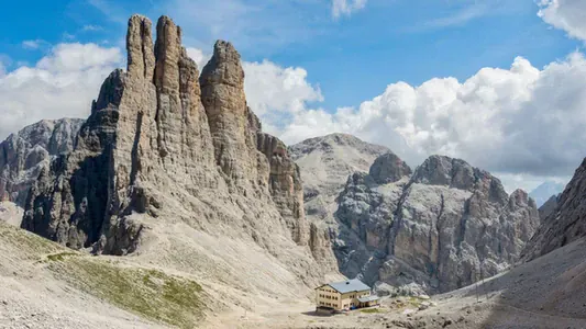 La Grande Traversata delle Dolomiti da Bolzano a Cortina